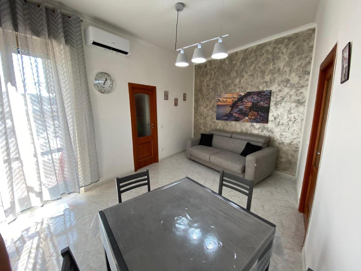 נאפולי Sea&Sun Apartament Chiaia מראה חיצוני תמונה